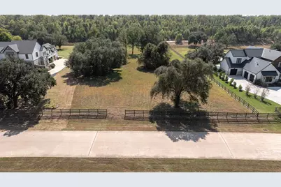 30958 Riverlake Road, Fulshear, TX 77441 - Photo 2
