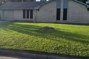 7119 Pittswood Ln, Houston, TX 77016 - Photo 2