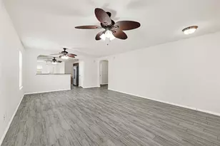 7906 Yaupon View Dr, Cypress, TX 77433 - Photo 6