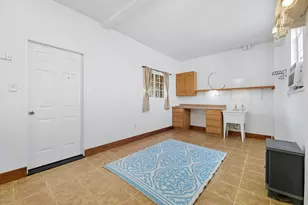 2027 Hollywood Ave, Galveston, TX 77551 - Photo 38