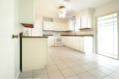 11406 Herald Square Drive, Houston, TX 77099 - Photo 8