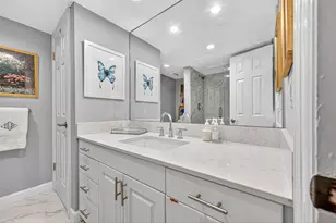 8932 Chatsworth Dr, Houston, TX 77024 - Photo 34