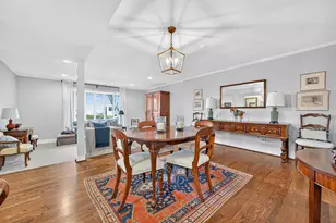 8932 Chatsworth Dr, Houston, TX 77024 - Photo 6