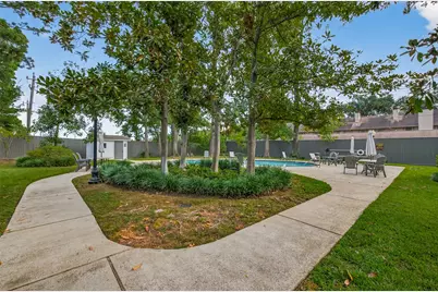 8932 Chatsworth Drive #8932, Houston, TX 77024 - Photo 40