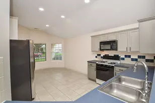 8502 Manassas Ln, Houston, TX 77083 - Photo 8