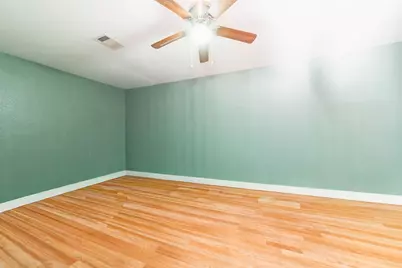 5002 Chennault Road, Houston, TX 77033 - Photo 14