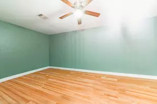 5002 Chennault Rd, Houston, TX 77033 - Photo 14