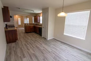 13142 Withee Path Ln, Houston, TX 77048 - Photo 2