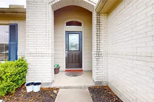 79 San Simeon Dr, Manvel, TX 77578 - Photo 2