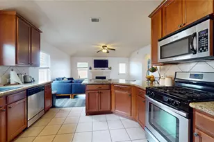 79 San Simeon Dr, Manvel, TX 77578 - Photo 8
