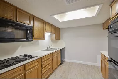 1326 Town Circle Circle #1, Baytown, TX 77520 - Photo 6