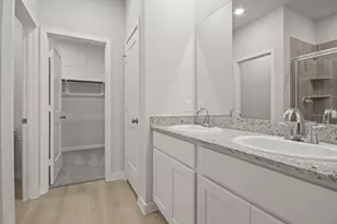 330 Long Br Dr, Dayton, TX 77535 - Photo 8