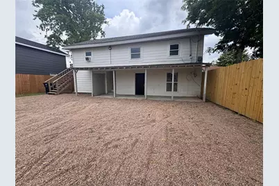 27 Norwood Street, Houston, TX 77011 - Photo 36