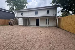 27 Norwood St, Houston, TX 77011 - Photo 36