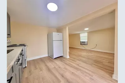 27 Norwood Street, Houston, TX 77011 - Photo 12