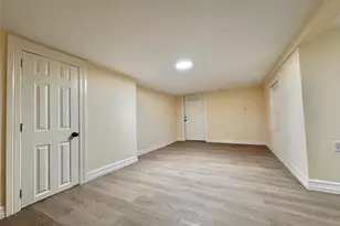 27 Norwood St, Houston, TX 77011 - Photo 16