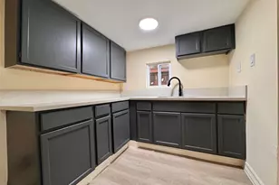 27 Norwood St, Houston, TX 77011 - Photo 18