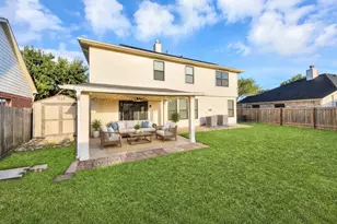 16319 Autumn Leigh Dr, Houston, TX 77083 - Photo 44