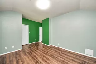 16319 Autumn Leigh Dr, Houston, TX 77083 - Photo 38