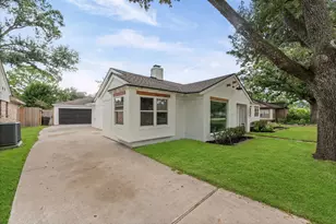 2306 Eaglerock Dr, Houston, TX 77080 - Photo 2