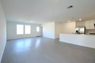 2823 Cedar Rock St, League City, TX 77573 - Photo 6