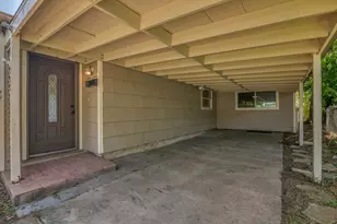 119 Barracuda Ave, Galveston, TX 77550 - Photo 4