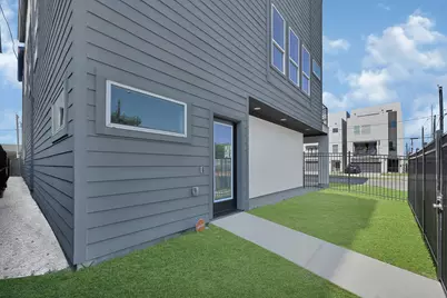 3313 Baer Street, Houston, TX 77020 - Photo 4