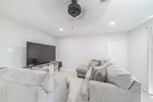 1413 Comal Ave, Pasadena, TX 77506 - Photo 10