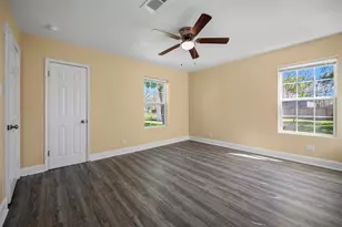 1405 Austin St, La Marque, TX 77568 - Photo 8