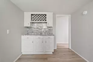 2130 Quail Valley E Dr, Missouri City, TX 77459 - Photo 10