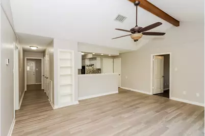 2104 Yorktown Court S, League City, TX 77573 - Photo 4