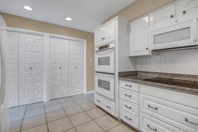 1659 W Sam Houston Parkway S, Houston, TX 77042 - Photo 10
