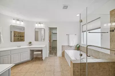 1807 Stacy Crest, Houston, TX 77008 - Photo 8