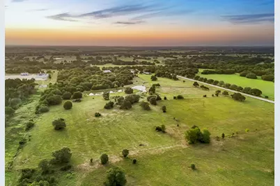8 Round Top Farms Drive, Round Top, TX 78954 - Photo 2