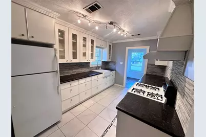 516 Munger Street, Pasadena, TX 77506 - Photo 6