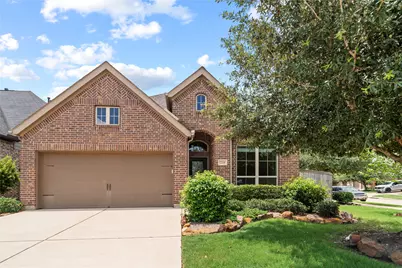 2110 Cinnamon Teal Circle, Brookshire, TX 77423 - Photo 2