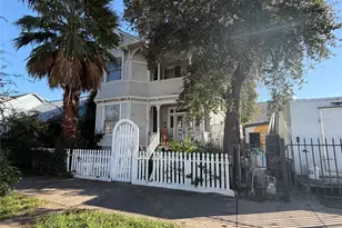 2223 Avenue K, Galveston, TX 77550 - Photo 10