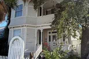 2223 Avenue K, Galveston, TX 77550 - Photo 4