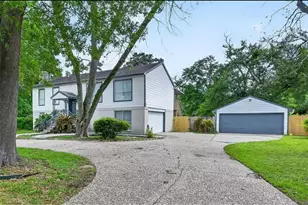 16219 Amcreek Rd, Houston, TX 77068 - Photo 2