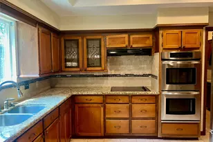 26 Cherry Hill Dr, Conroe, TX 77304 - Photo 4