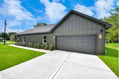 211 19th Street, Hempstead, TX 77445 - Photo 4