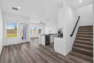 10202 Penryn Forest Trl Trail, Houston, TX 77051 - Photo 2