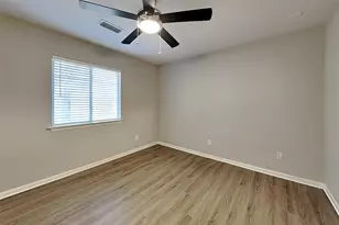 10 Windswept Oaks Pl, Conroe, TX 77385 - Photo 12