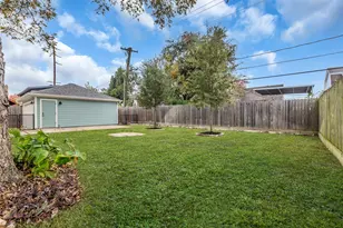 2611 Ruth St, Houston, TX 77004 - Photo 48