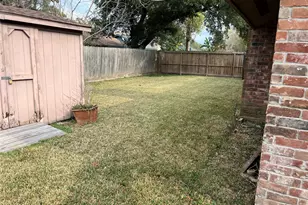 11702 Ensbrook Dr, Houston, TX 77099 - Photo 20