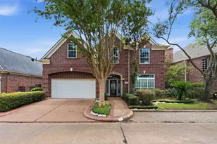 17 Ambleside Crescent Dr, Sugar Land, TX 77479 - Photo 1