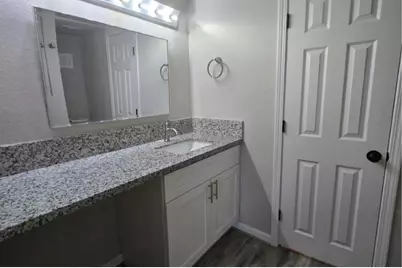8351 Ariel Street, Houston, TX 77074 - Photo 6