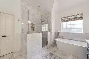 1611 Lakeside Enclave Dr, Houston, TX 77077 - Photo 16