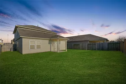 6939 Hazelnut Lane, Baytown, TX 77521 - Photo 18