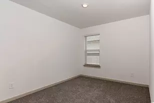 2909 Newington Ln, Houston, TX 77047 - Photo 12
